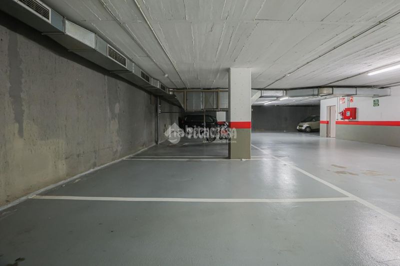 Foto 0793d6c8-c28d-43aa-9968-54ab459d8a22. Pis amb calefacció aparcament a Roc Blanc Terrassa