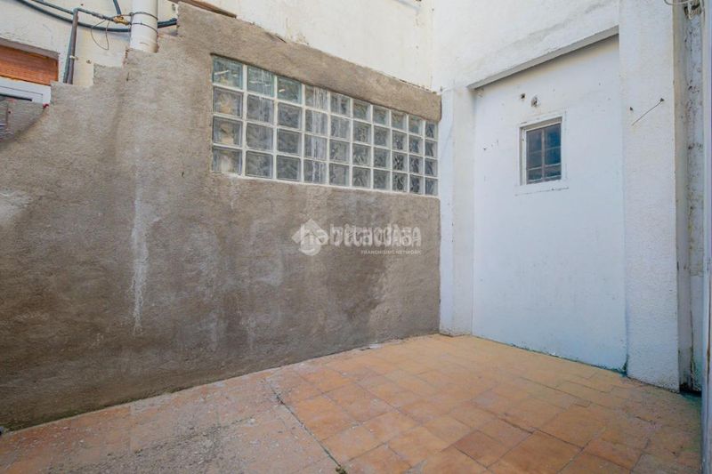Foto 151f7860-fad5-4a15-80e8-b8ba9fa7cbb3. Pis a La Maurina Terrassa