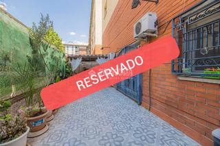 Etagenwohnung in Roc Blanc. Piso en venta en terrassa