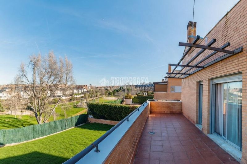 Foto 4677cd12-17da-4395-85c0-a468cd63fff0. Casa amb calefacció aparcament a Zona Europa Arroyomolinos