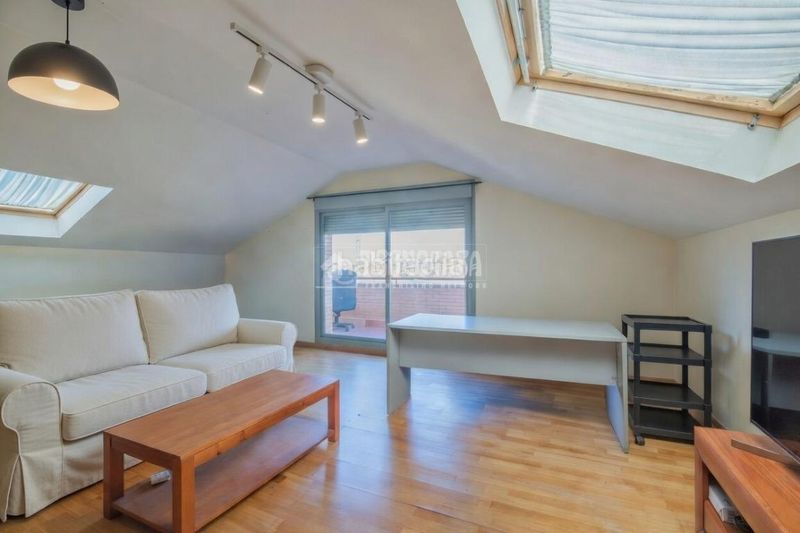 Foto e06fffe3-d67b-4149-af41-684f5bd92705. Casa amb calefacció aparcament a Zona Europa Arroyomolinos