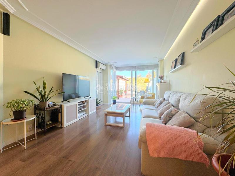 Foto a4937549-766b-4a6f-a28b-dcbbb6607b75. Casa pareada casa en venta en Zona El Caño Arroyomolinos