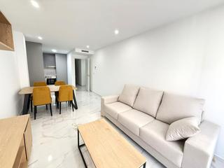 Appartement à El Molino. Moderno piso de 2 dormitorios con balcón, sauna y zona barbacoa