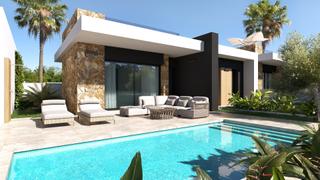 Chalet à Rojales. Luminosa villa de 3 dormitorios con piscina y solarium en ciudad