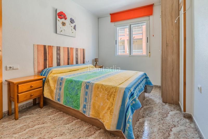 Foto f85897df-e9cb-4a4f-8d33-cbbd9c9b361e. Apartamento bonito apartamento de 2 dormitorios con terraza y garaje en Torrevieja