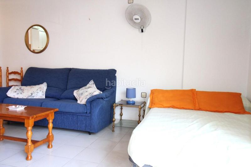 Foto c6f8d756-07e2-434a-a0e4-8a71f3fb634d. Estudio acogedor estudio con balcón y piscina en Zona Playa del Cura Torrevieja