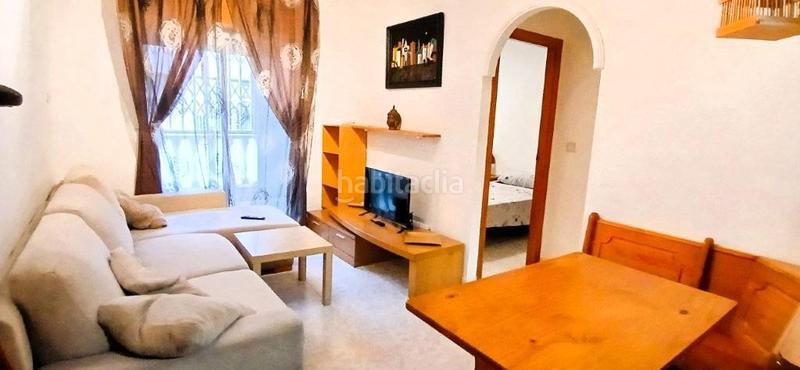 Foto 31053629-8ddd-4d80-8201-5e1a728c1d98. Piccolo appartamento con piscina in Avenida Habaneras - Curva de Palangre Torrevieja