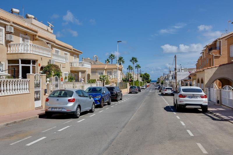 Foto 7abca7d4-8ac1-4212-9d27-d5ebac3b135c. Haus mit parking pool in Aguas Nuevas Torrevieja