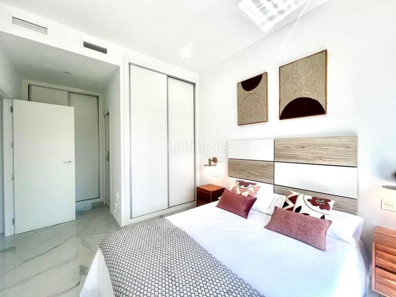 Foto 6102bb62-41e9-4d6b-8e54-c706f6dd46b0. Chalet with parking pool in Zona Carrefour - Urbanizaciones Torrevieja