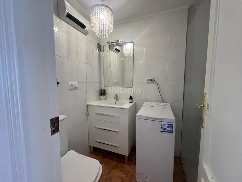 Foto 2378cb55-5870-44cb-b925-60c5a4e72e23. Apartamento bonito apartamento de 2 dormitorios con terraza y piscina en Torrevieja