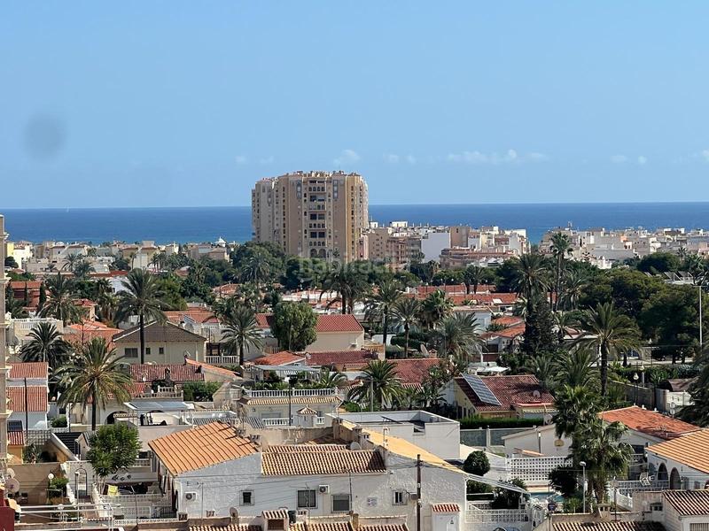 Foto 2b96804c-e5c3-456b-976b-c7f4193f1201. Apartamento bonito apartamento de 2 dormitorios con terraza y piscina en Torrevieja