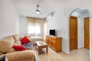 Studiowohnung in Zona Playa del Cura. Luminoso estudio a 300 metros de la playa del cura en torrevieja