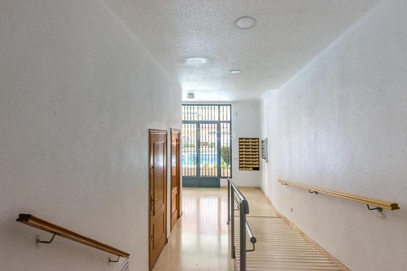 Foto ccac437f-ff5d-4b51-b68e-1342e56db4df. Piccolo appartamento con piscina in Parque de las Naciones Torrevieja