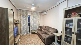 Apartamento en Antonio Machado. Acogedor apartamento de 2 dormitorios con terraza acristalada en