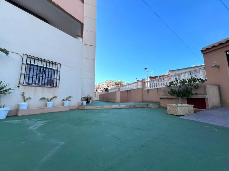 Foto 5c41474d-d65a-44d8-a368-37a55f85cefa. Piano terra in Cabo Cervera Torrevieja