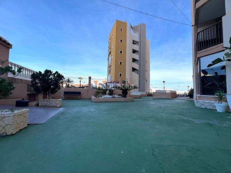 Foto 75f0dcb5-af60-479b-b361-3d8b0b96b233. Piano terra in Cabo Cervera Torrevieja