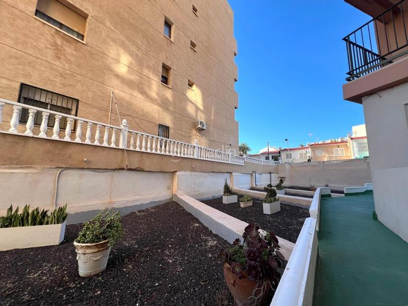 Foto 86a44d07-8677-4d76-bfb4-222ab9605bc9. Piano terra in Cabo Cervera Torrevieja