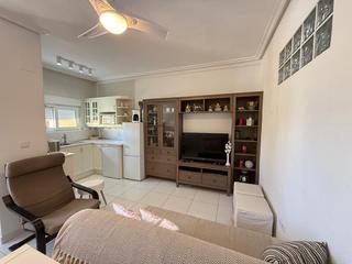 Apartament a Punta Prima. Apartamento reformado de 1 habitación con piscina y parking en p