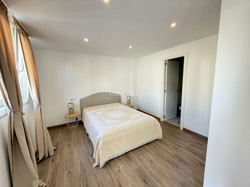 Foto 6d53ce71-5a0f-4ea6-934a-fa64cb7ceecf. Casa aparellada amb aparcament piscina a Zona los Frutales Torrevieja