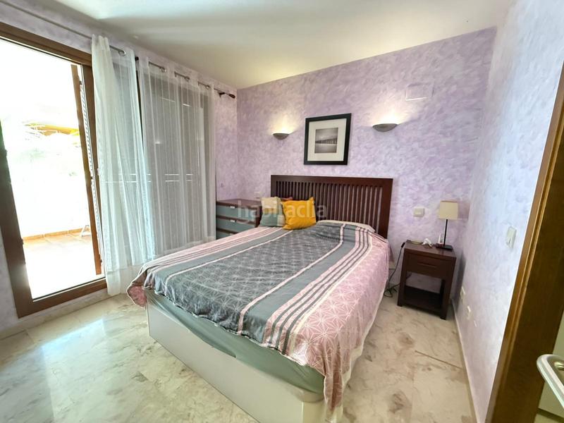 Foto 0823b8e0-5001-499b-b131-51f31b7b0fd9. Apartament amb aparcament piscina a Punta Prima Torrevieja