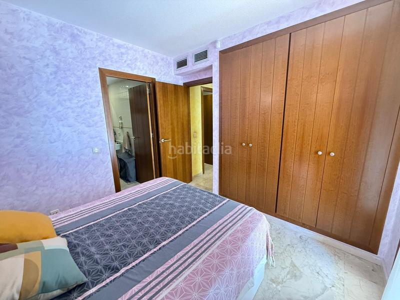 Foto 2ff29ba7-b5a1-4c3c-bdee-65bcb7553954. Apartament amb aparcament piscina a Punta Prima Torrevieja