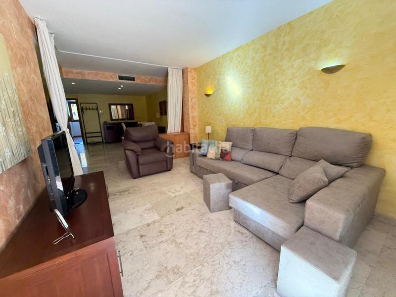 Foto a9a331b9-f45a-4ebe-9b0e-18e3f3ff6f14. Apartament amb aparcament piscina a Punta Prima Torrevieja