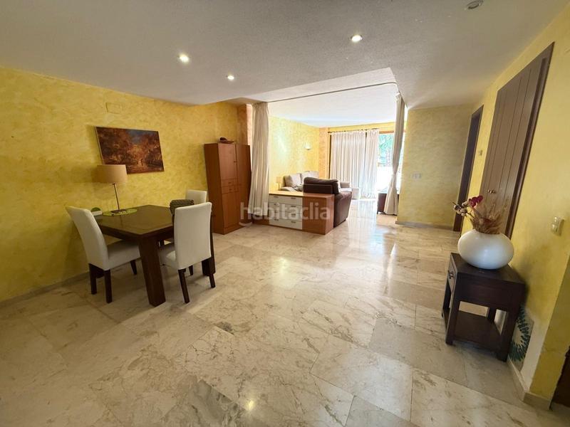 Foto b4c3fbf8-1e4e-4930-a7a5-342ea3f1d5e1. Apartament amb aparcament piscina a Punta Prima Torrevieja