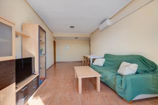 Apartamento en Parque Acuático - Sector 25. Luminoso apartamento de 2 dormitorios con terraza, piscina y gar