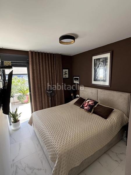 Foto e9dbb972-9326-4120-ba96-546b1f9e9b8e. Àtic amb aparcament piscina a Playa Flamenca Orihuela