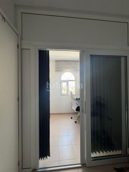 Foto 8f03ebae-1a61-4e62-9d47-606b53eadb17. Casa adossada amb aparcament a La Florida Orihuela