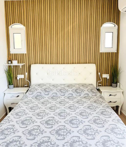 Foto c6adc17f-1ecc-4426-9845-2e15389c39f1. Casa adossada amb aparcament a La Florida Orihuela