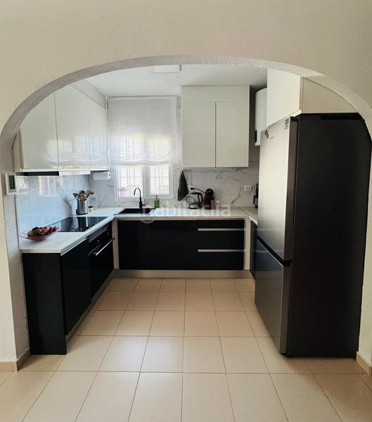 Foto dae379b1-778c-4519-ac5e-4fd1c69d05cf. Casa adossada amb aparcament a La Florida Orihuela