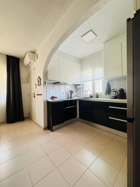 Foto de5407d1-e6a6-437e-9baa-b32bb752a128. Casa adossada amb aparcament a La Florida Orihuela