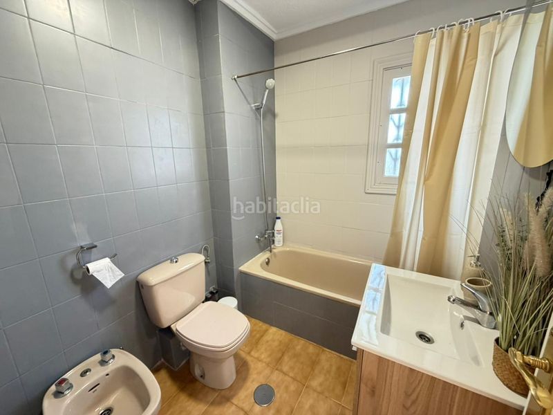 Foto 4a79e82d-c8b7-4234-b9e8-85c44ce87605. Casa adossada amb piscina a Zona los Frutales Torrevieja