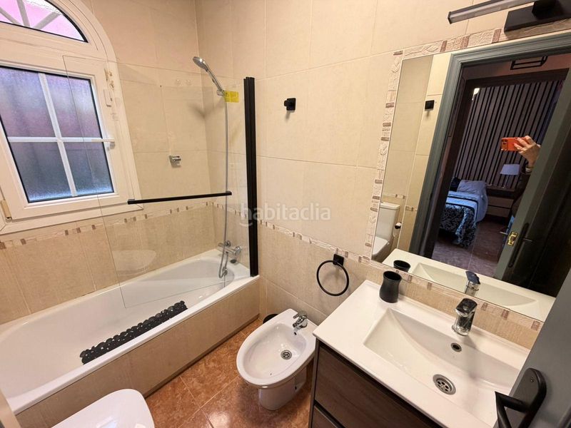 Foto f469d8df-9f4a-4967-8416-824e6c74cdc3. Casa aparellada amb aparcament piscina a Villamartín-Las Filipinas Orihuela