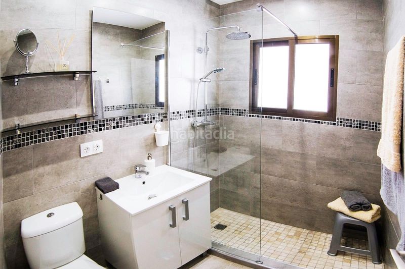 Foto 08606403-dd93-480a-ac03-05e6ee6599cc. Casa amb aparcament a Los Europeos Torrevieja