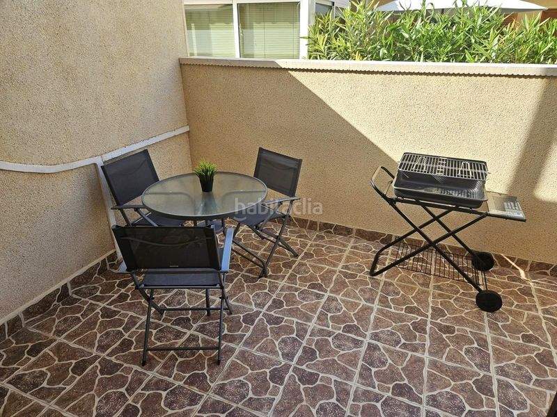 Foto 4b6ba6e1-8c37-46d8-97b7-1d9776e2cfa2. Casa amb piscina a Playa Flamenca Orihuela