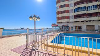 Miete Dachwohnung in El Acequión. Reformado ático de 3 habitaciones con piscina justo a la playa d