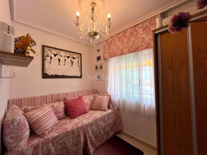 Foto 2100f22a-43e5-435c-ab55-e815213550f0. Casa amb aparcament piscina a Aguas Nuevas Torrevieja