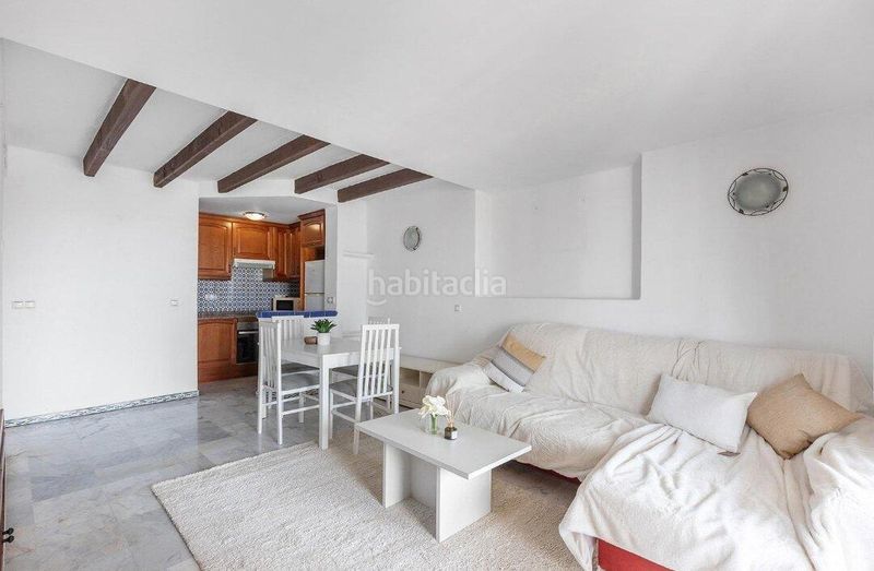 Foto b87c6baf-db87-48db-8301-3ef670215b3b. Apartament amb piscina a Zona los Frutales Torrevieja