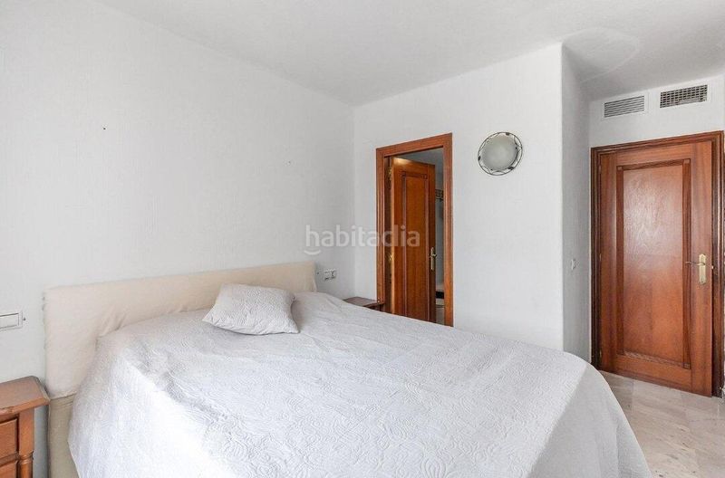 Foto d67f4c2a-0752-42a6-93d9-926fd48b31c4. Apartament amb piscina a Zona los Frutales Torrevieja