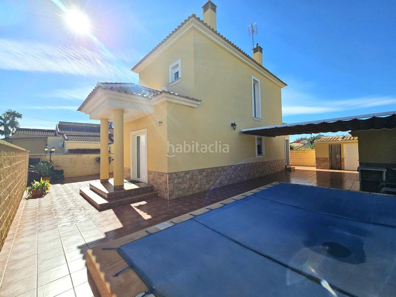 Foto e97c62c2-c7be-4432-a4e9-f34cd9963427. Xalet amb aparcament piscina a San Fulgencio