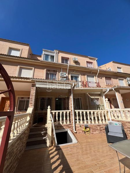Foto c6f88b08-37e8-4f8a-a8ae-cc8235c7d9c0. Casa adossada amb aparcament piscina a Playa Flamenca Orihuela