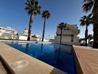 Planta baja en Villamartín-Las Filipinas. Bungalow  en planta baja con piscina comunitaria,gimnasio,garaje
