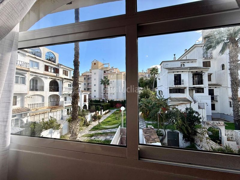 Foto 4250e175-feef-4a22-92c9-c9d287e5829e. Casa amb piscina a nueva Torrevieja Torrevieja