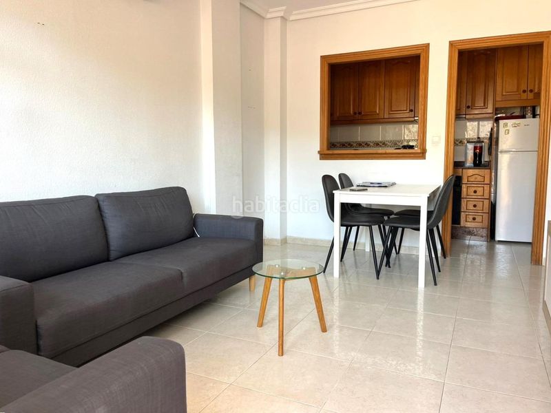 Foto 084b3734-1191-4c73-b330-62804396e363. Casa amb aparcament piscina a Antonio Machado Torrevieja