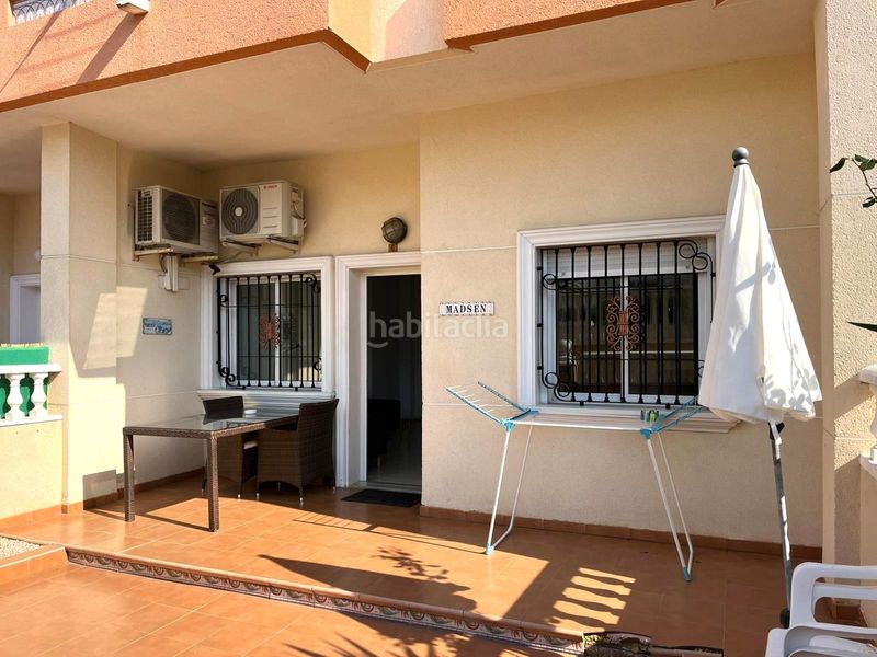 Foto 2a9b27a6-8f58-4a06-a1ca-d48cd1f81fdd. Casa amb aparcament piscina a Antonio Machado Torrevieja