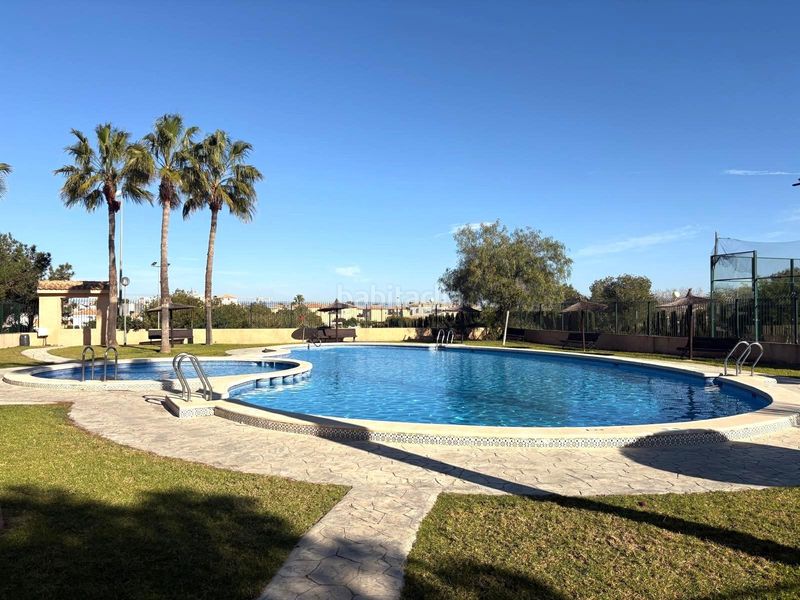 Foto 194e941a-ea2e-45d0-9128-0218e8788c3c. Casa amb aparcament piscina a La Florida Orihuela