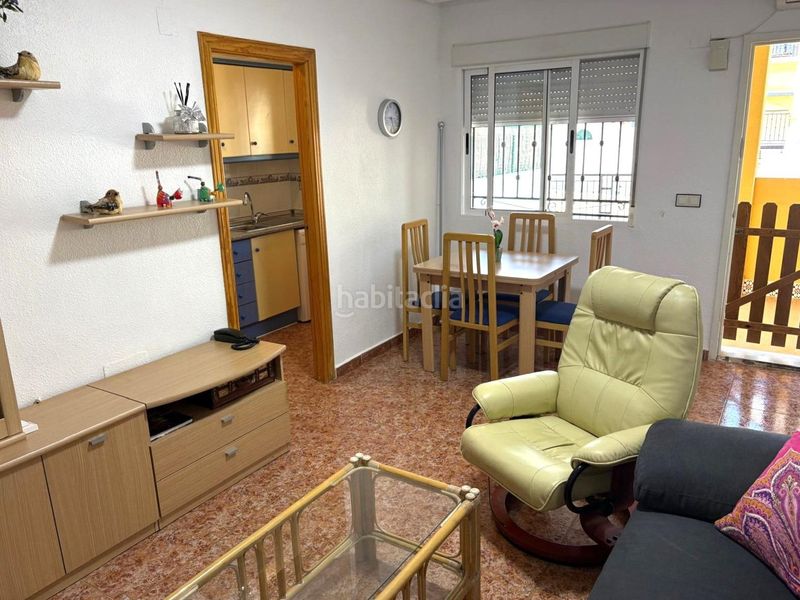 Foto 3bd8bd6d-5247-4e9a-8287-278422be1e91. Casa amb aparcament piscina a La Florida Orihuela