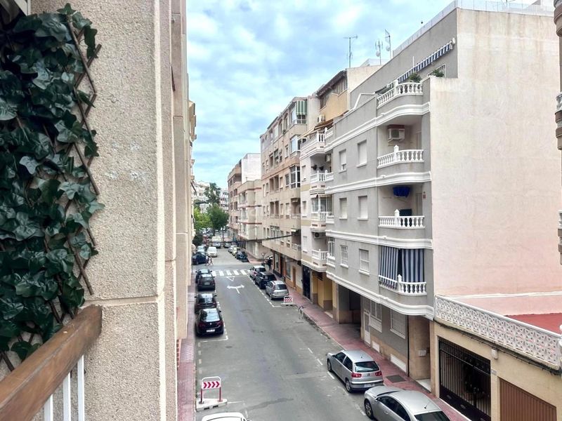 Foto 04b54a69-2ad3-4ca8-906b-d1d90098c902. Apartament amb piscina a Zona Playa del Cura Torrevieja